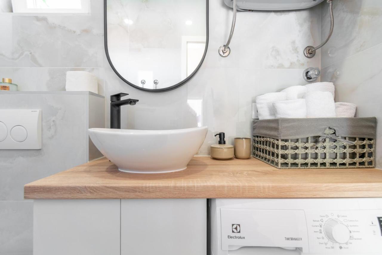 Apartmani Zora Makarská Exteriér fotografie