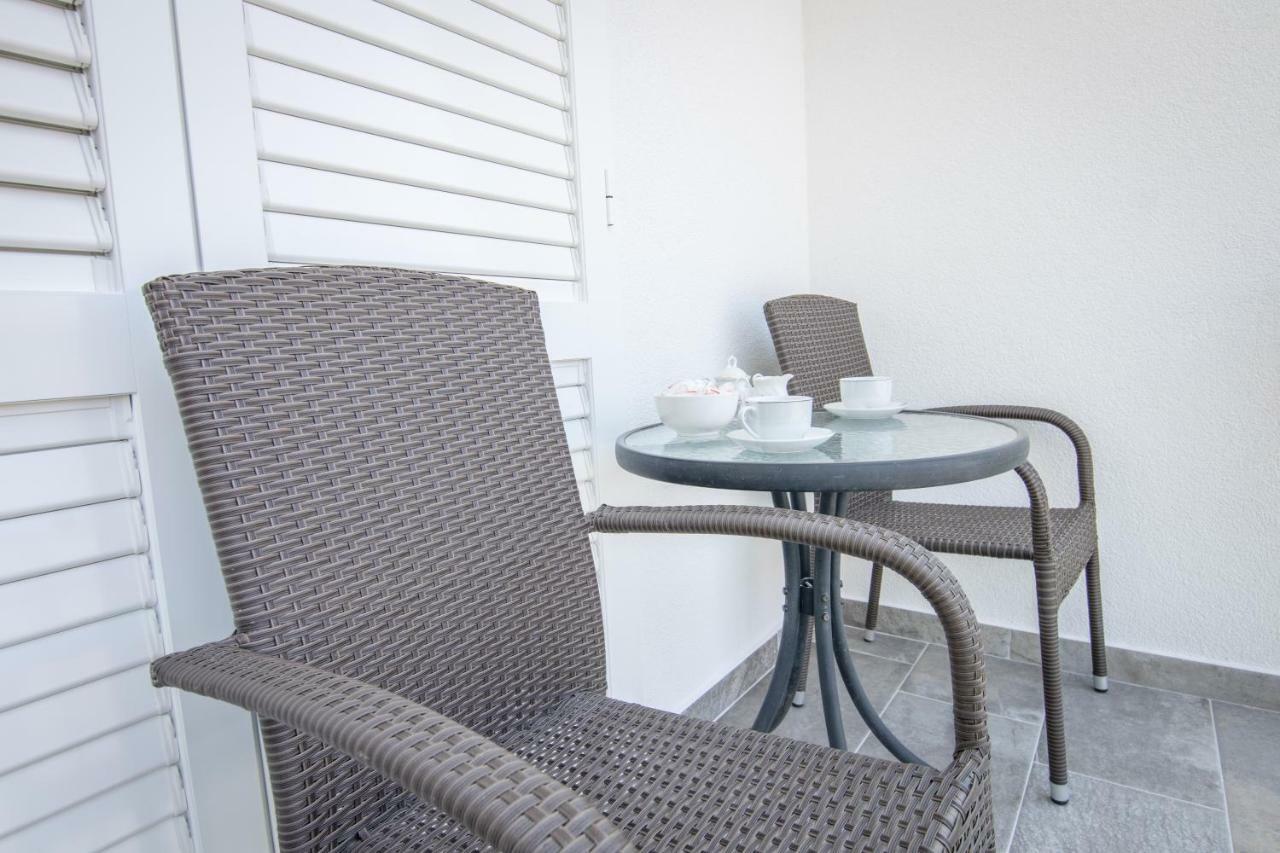 Apartmani Zora Makarská Exteriér fotografie
